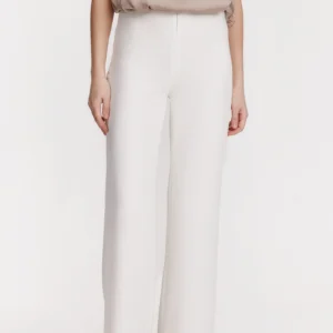 calça com pinça mostarda